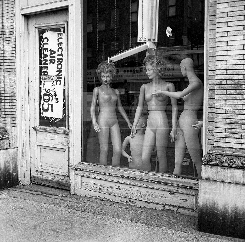 mannequins inside a store located near the then-abandoned Union Station