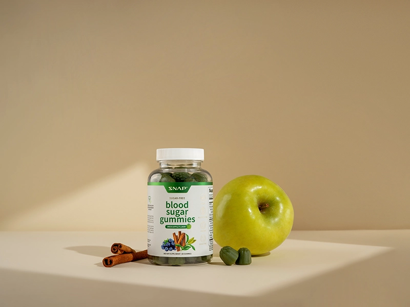 Retouched product photos using focus stacking for a Snap Supplements vitamin advertising campaign. A collage of a product jar with fruits and berries.